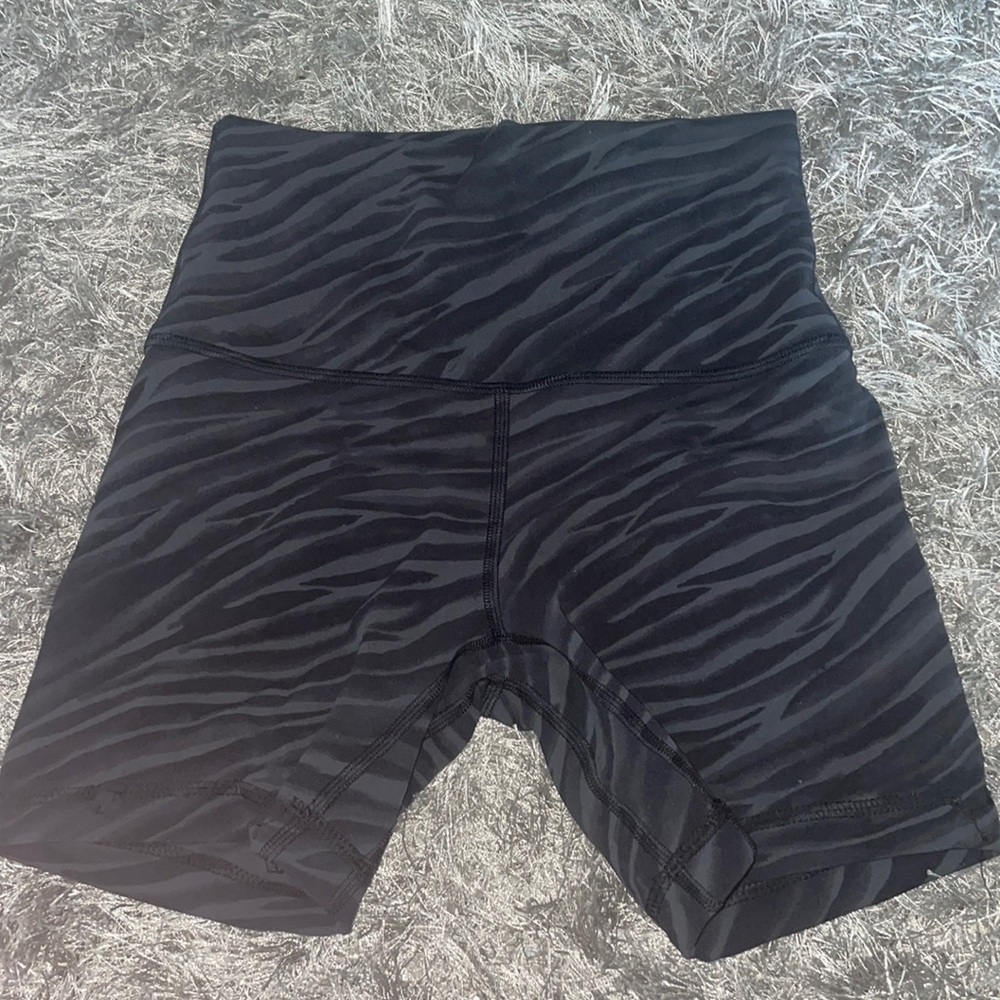 Lululemon align biker short inseam 4 inches